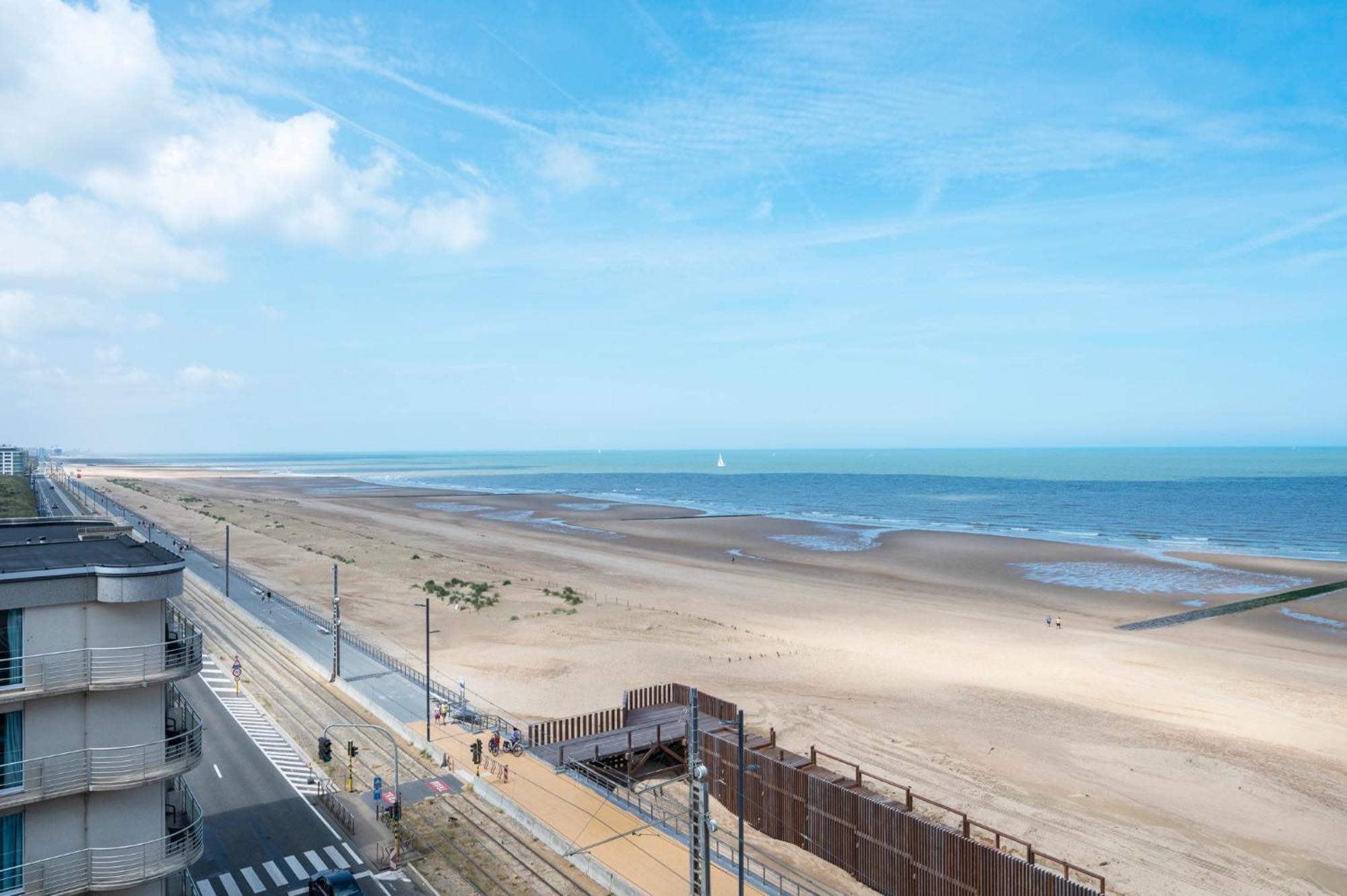 Vayamundo Oostende ภายนอก รูปภาพ