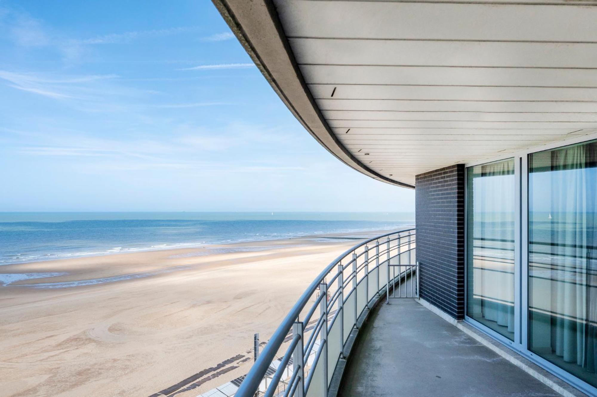 Vayamundo Oostende ภายนอก รูปภาพ